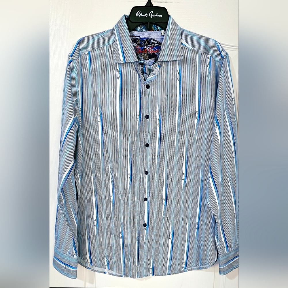 Robert Graham Striped Button Down Shirt Size Large New Without Tags.
